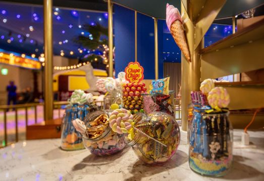 Roaders Plus Hotel Hotel Overview