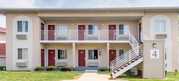 印第安纳波利斯东北-卡斯尔顿地区温德姆速8酒店(Super 8 by Wyndham Indianapolis/NE/Castleton Area)图片