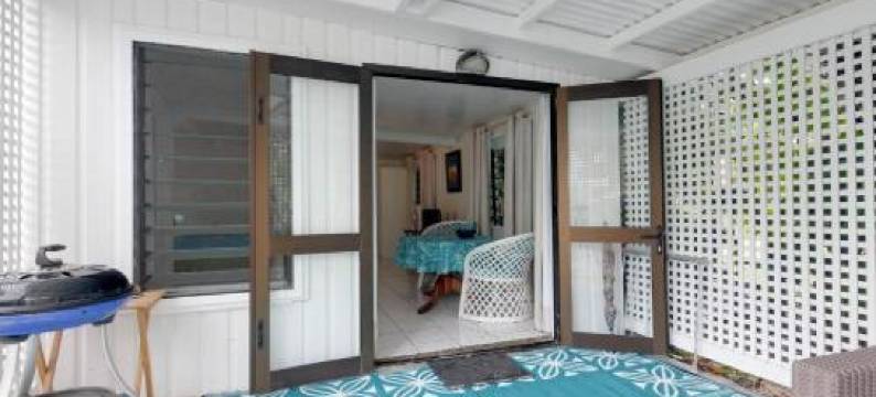 瓦卡海滩小屋(Vaka Beach Cottage with AC Unlimited Wifi)图片