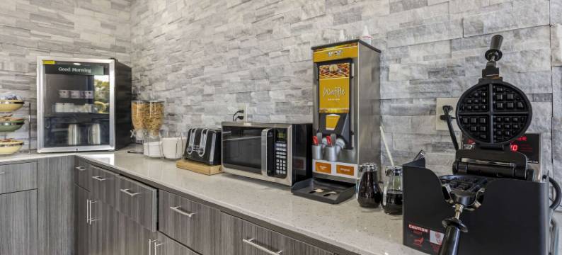 新贝里品质酒店(Quality Inn)图片