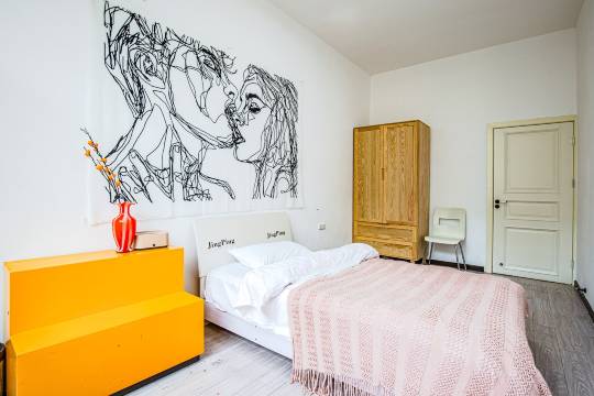 凉都印象城爱琴海公寓(华龙一巷分店)