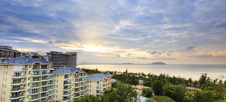 三亚蓝海椰风海景度假公寓(凤凰机场店)图片