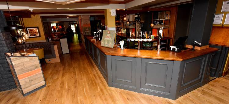 怀特岛村普瑞米尔大酒店(新港)(Premier Inn Isle Of Wight (Newport))图片