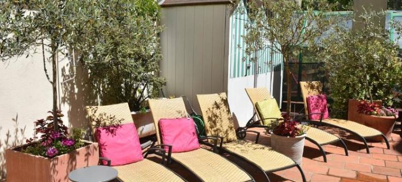 里昂大酒店(Logis Hôtel Restaurant Grand Hôtel de Lyon)图片