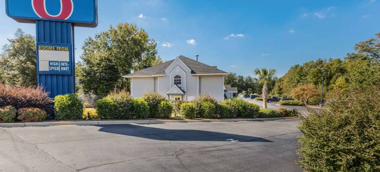 南卡罗莱纳辛普森维尔 - 格林维尔 6 号汽车旅馆(Motel 6 Simpsonville, SC - Greenville)图片