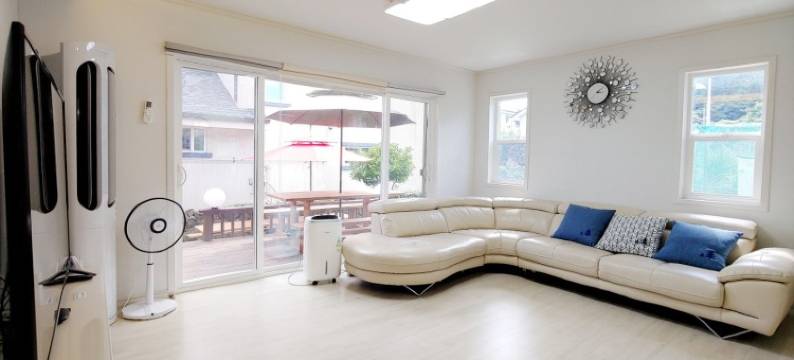 Seogwipo Pyosaenggak Pension图片