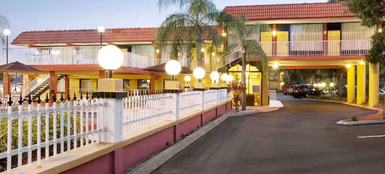 豪生温德姆酒店-克利尔沃特或达尼丁(Howard Johnson by Wyndham Clearwater - Dunedin)图片