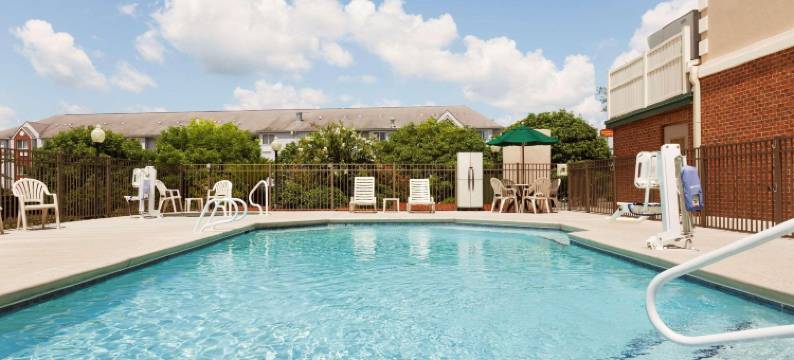 乔治亚提夫顿丽怡酒店(Country Inn & Suites by Radisson, Tifton, GA)图片