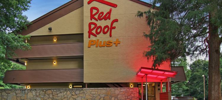 亚特兰大巴克海特红顶Plus酒店(Red Roof PLUS+ Atlanta - Buckhead)图片