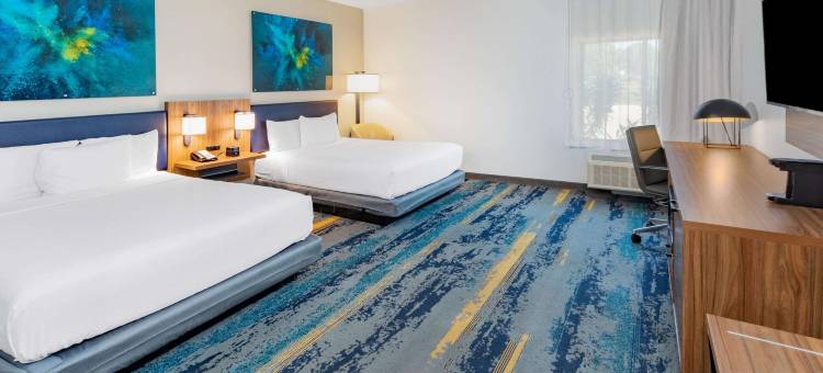 德克萨斯城I-45拉昆塔温德姆套房酒店(La Quinta Inn & Suites by Wyndham Texas City I-45)图片