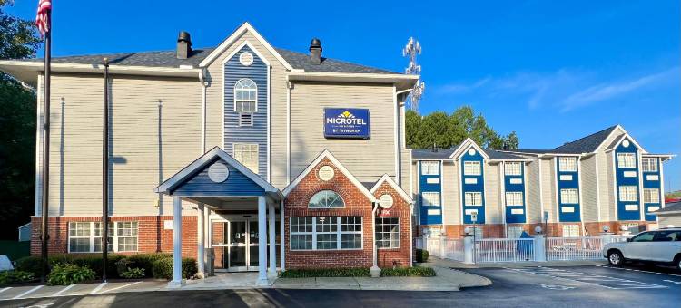 Microtel Inn & Suites by Wyndham Charlotte/Northlake图片