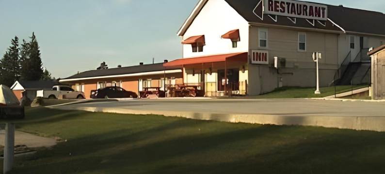 福莱施顿利拉斯别墅汽车旅馆(Leelas Villa Inn Flesherton)图片