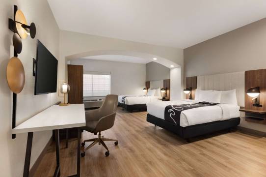 阿瑟港拉昆塔温德姆套房酒店(La Quinta Inn & Suites by Wyndham Port Arthur)