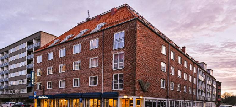 阿马迪厄斯酒店(Hotel Amadeus by First)图片