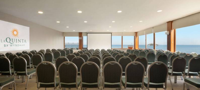 吉雷松拉昆塔温德姆酒店(La Quinta by Wyndham Giresun)图片