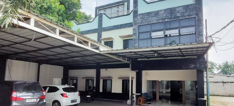 尼霍特尔沙亚里亚苏加诺哈达机场米特拉瑞德多兹(Ni Hotel Syariah Bandara Soekarno Hatta Mitra RedDoorz)图片
