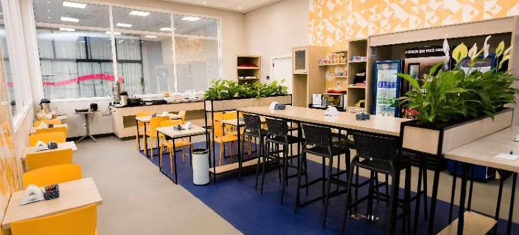 卡庞博尼图宜必思快捷酒店(Ibis Budget Capao Bonito)图片