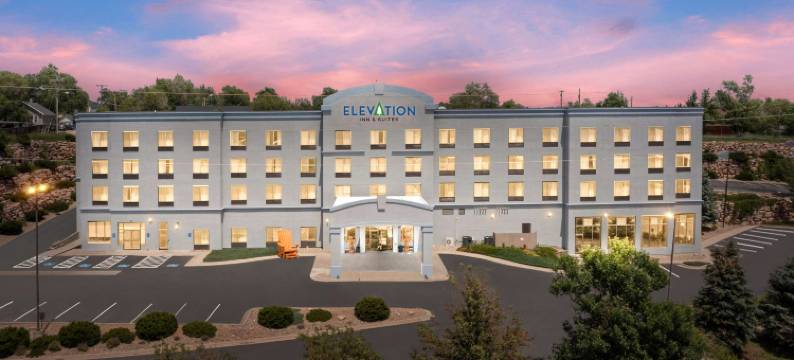 璀蔓臻选温德姆, 艾利维申旅馆及套房(Elevation Inn & Suites, Trademark Collection by Wyndham)图片