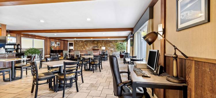 维斯塔贝斯特韦斯特庄园酒店(Best Western Vista Manor Lodge)图片