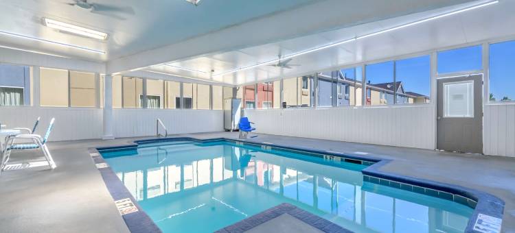 伊克诺洛奇套房酒店(Motel 6 Dawsonville, GA North GA Premium Outlets)图片