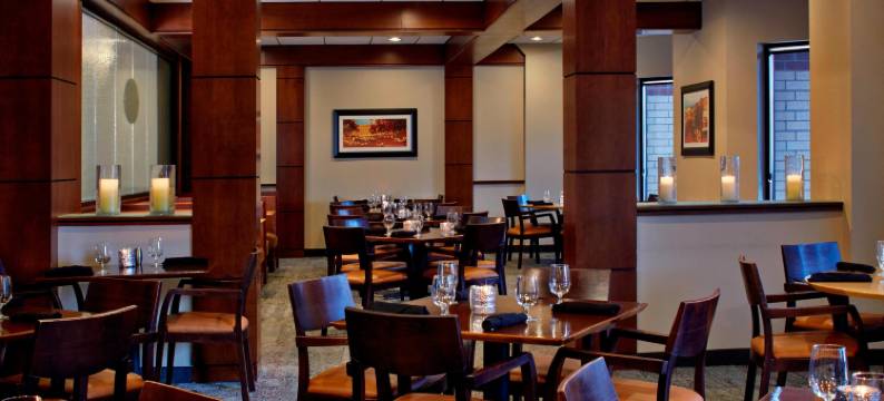 布卢明顿美国购物中心万怡酒店(Courtyard Bloomington by Mall of America)图片