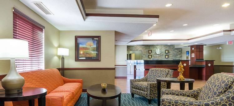 舒适酒店及套房哈钦森(Comfort Inn & Suites)图片