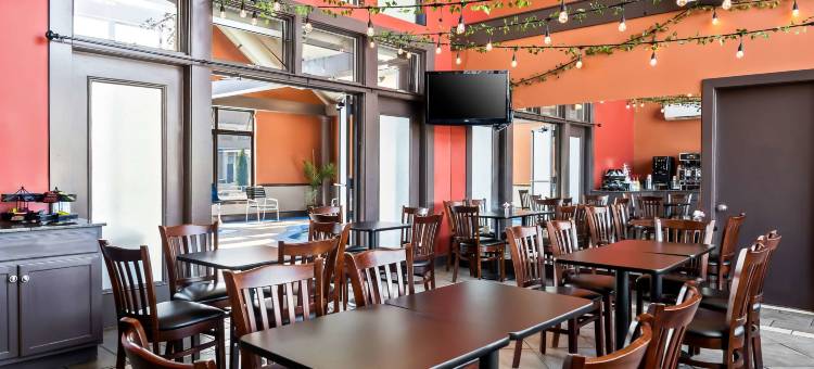 美丽庄园贝斯特韦斯特酒店(Best Western Merry Manor Inn)图片