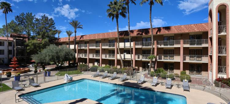 图森机场希尔顿逸林套房(DoubleTree Suites by Hilton Tucson Airport)图片
