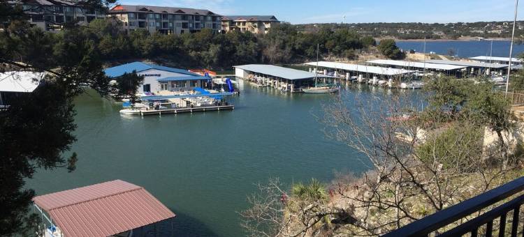 Lakeway Waterfront,  Lake Travis, Private Dock & Hot Tub图片