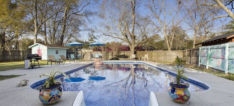 Mermaid Dreams: Spacious 3 Bedrooms 2.5 Bath with Pool All in Golf Cart District图片