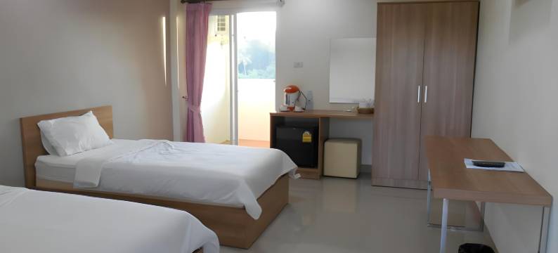 邦姆恩萨耶旅馆(Bumnsaya Place)图片