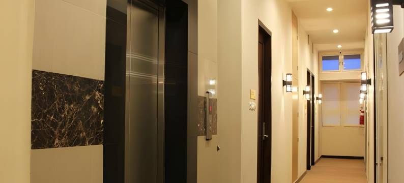 泗水卢卡斯普因特酒店(Luxpoint Hotel Surabaya)图片