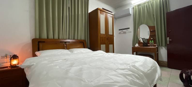 石狮仔牌坊街古城店民宿(下东平路分店)图片