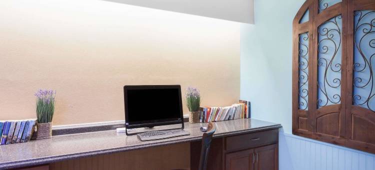 尤马豪生酒店(Howard Johnson by Wyndham Yuma)图片