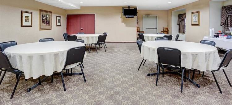 印第安纳波利斯机场温德姆麦客达酒店(Microtel Inn & Suites by Wyndham Indianapolis Airport)图片