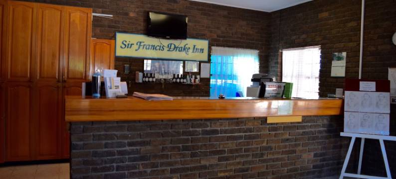 弗朗西斯德雷克爵士机场汽车旅馆(Sir Francis Drake)图片