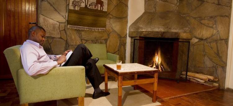 纳罗莫鲁河小屋(Naro Moru River Lodge)图片