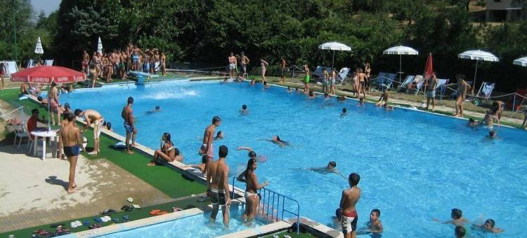 福尔纳奇城堡农庄酒店(Agriturismo Bio Castello Delle Fornaci - Summer Jacuzzi)图片