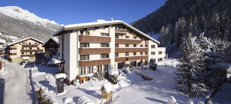 莫瑟米尔伽尼酒店("Quality Hosts Arlberg Hotel Garni Mössmer")图片