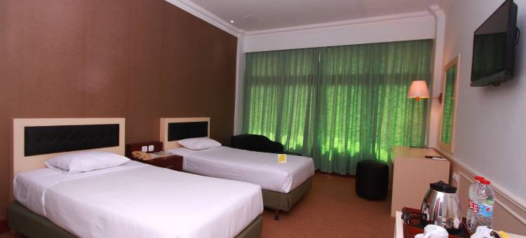 希拉凯普慕提亚拉酒店(Mutiara Hotel Cilacap)图片