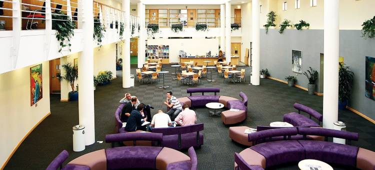 克兰菲尔德管理发展中心酒店(Cranfield Management Development Centre)图片