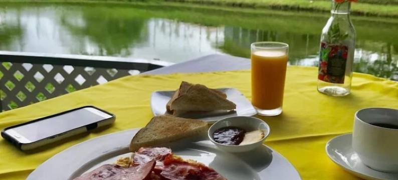 科洛雷阿雷纳尔酒店(Hotel Colores del Arenal)图片