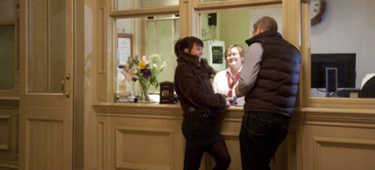 牧羊人尼姆贝尔酒店(The Bell Hotel)图片