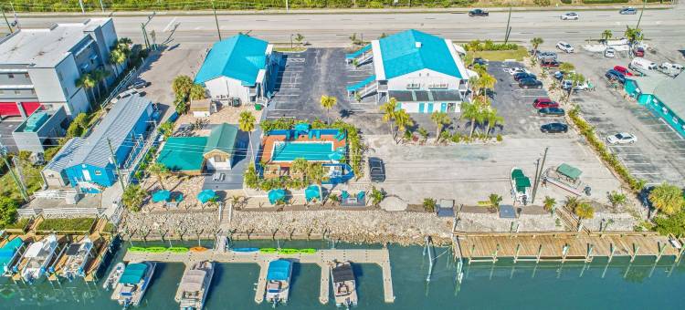纬度26水上度假村和码头(Latitude 26 Waterfront Resort and Marina)图片