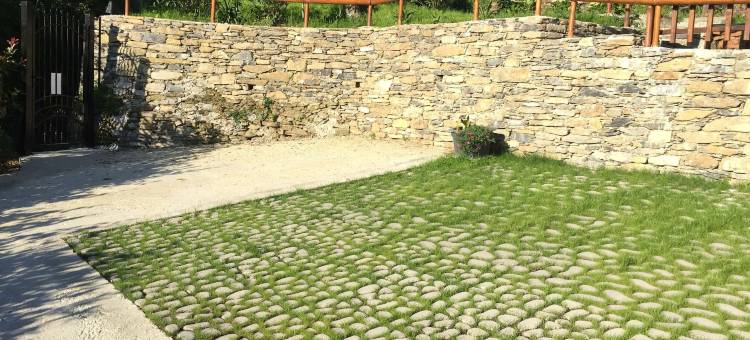 罗萨民宿(Alla Casa Rosa, Peaceful Apartment Surrounded by Greenery with Free Parking, WiFi & Air Conditioning)图片