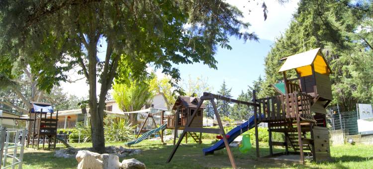 卡罗维利谷 - 民宿(La Valle Dei Caprioli Village Bungalow Park - Freelandia Azienda Agricola)图片