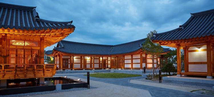 Kensington的南元溪韩屋(Hanok Stay Namwonyechon by Kensington)图片