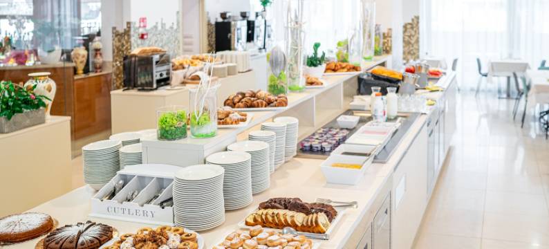 帕里吉酒店(Hotel Parigi)图片