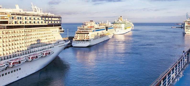 游客公寓港景。免费交通服务到游轮(Tourist Appartment Port View - Free Transport Structure to Cruise Ship)图片