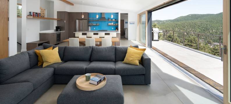 Timberline Haus 3卧室家庭住房由RedAwning提供(Timberline Haus 3 Bedroom Home by RedAwning)图片